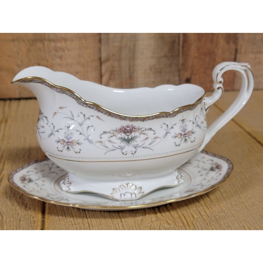 Noritake Asterbrook Gravy Boat / under plate, Relish / butter.